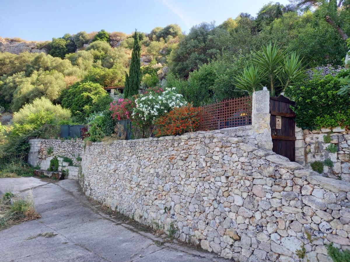 Vistalago Garden Doria Monteleone Rocca Doria Luaran gambar